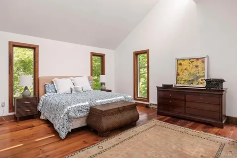 74 Willow Brook Road Clinton Corners NY 12514