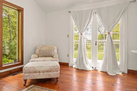 74 Willow Brook Road Clinton Corners NY 12514
