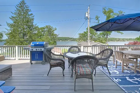34 Lakeside Drive North Salem NY 10560