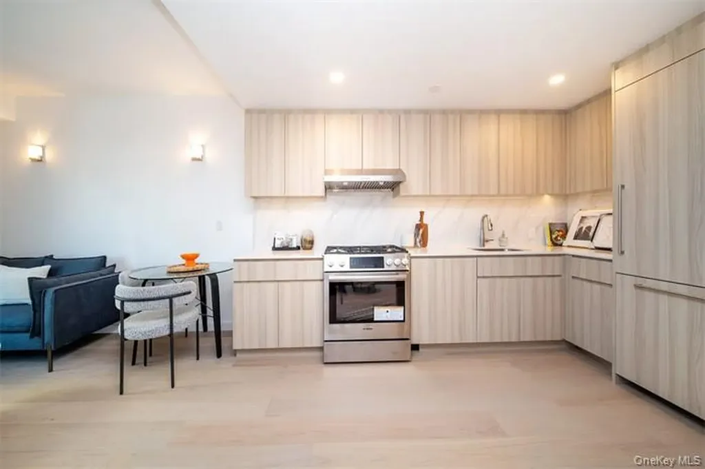 3371 Prince Street Flushing NY 11354