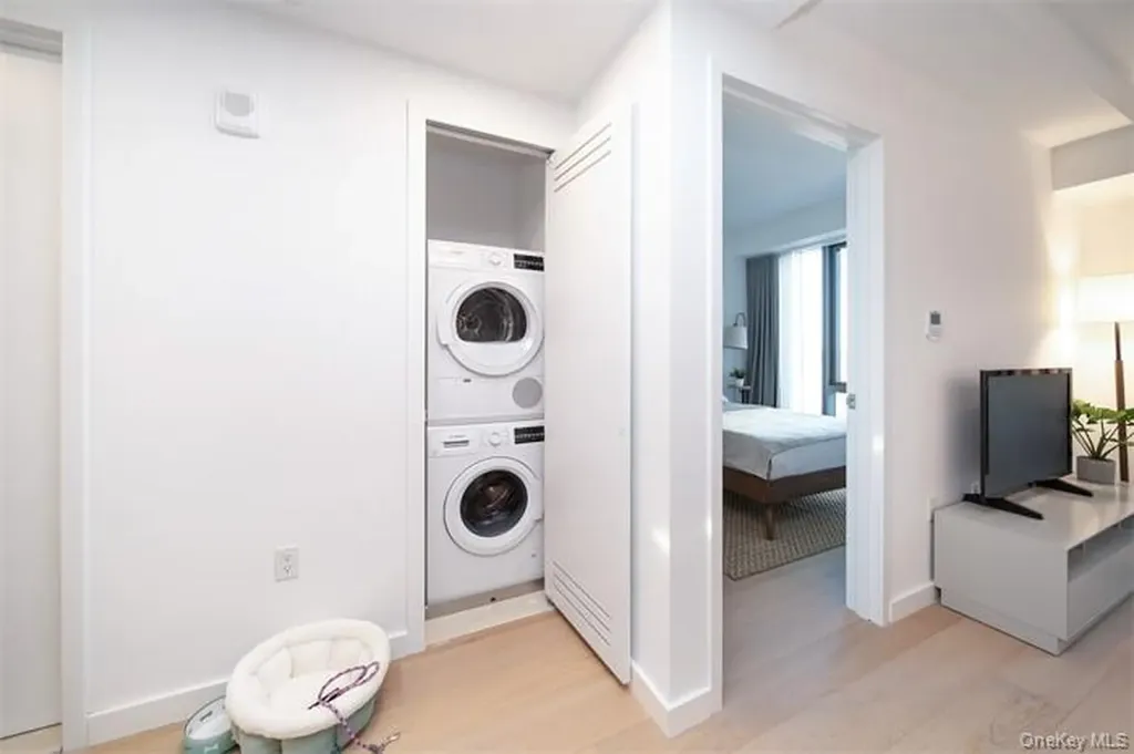 3371 Prince Street Flushing NY 11354