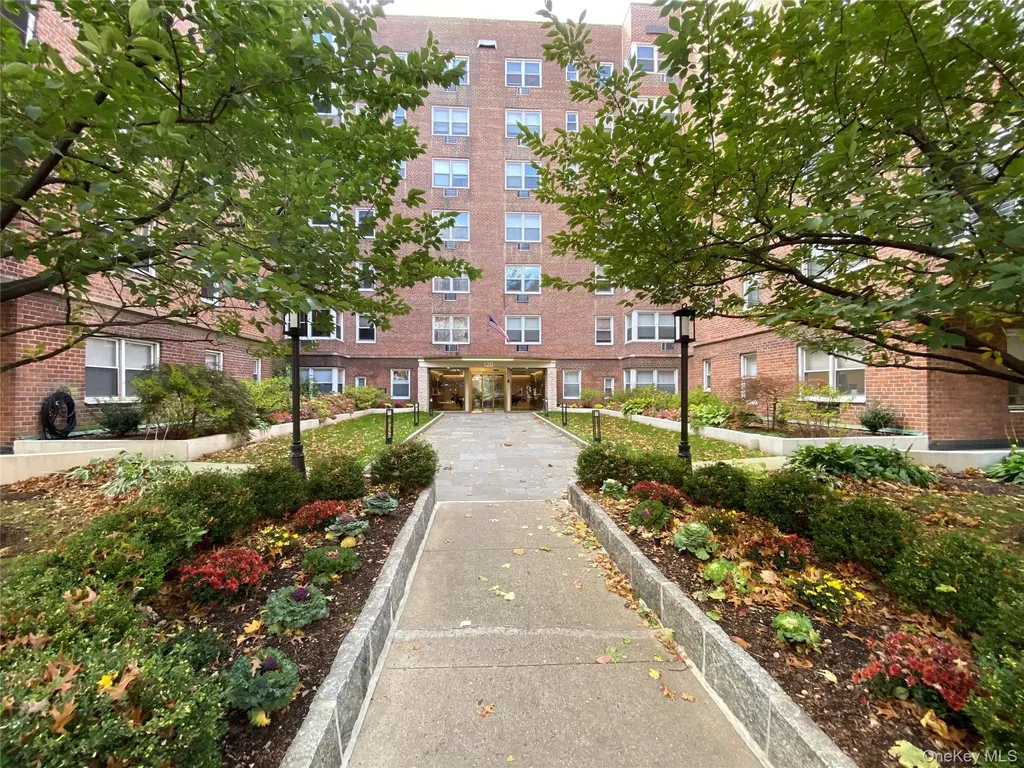 120 E Hartsdale Avenue Hartsdale NY 10530