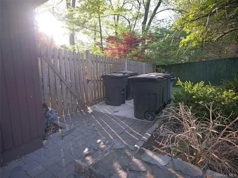 31 Dawn Lane Suffern NY 10901