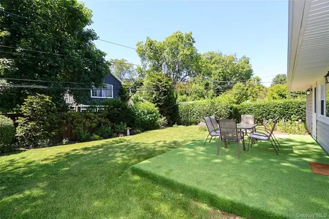 12 Ronan Road Glen Cove NY 11542