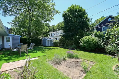 12 Ronan Road Glen Cove NY 11542