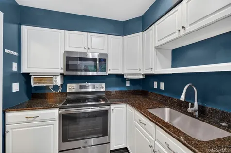 300 West Street Mount Kisco NY 10549