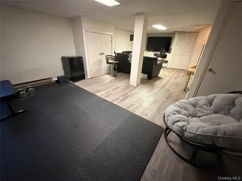 23 Hawthorn Court Fishkill NY 12524