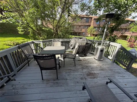 23 Hawthorn Court Fishkill NY 12524
