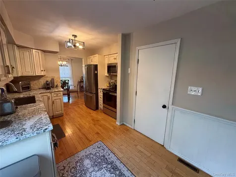 23 Hawthorn Court Fishkill NY 12524