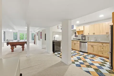22 Random Farms Circle Chappaqua NY 10514