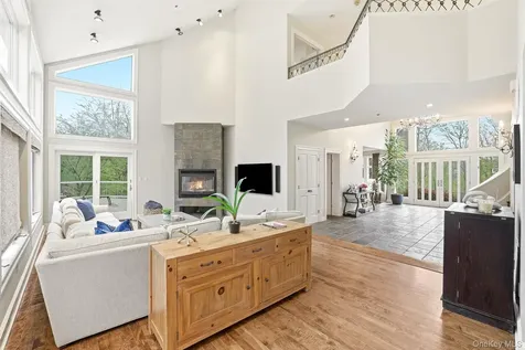 22 Random Farms Circle Chappaqua NY 10514