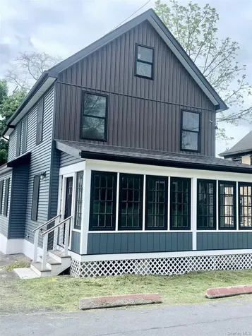 7 Frost Lane Cornwall NY 12518