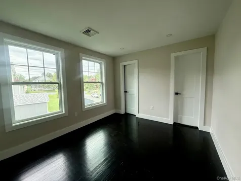 7 Frost Lane Cornwall NY 12518