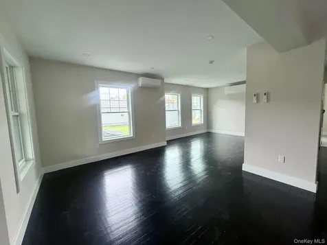 7 Frost Lane Cornwall NY 12518