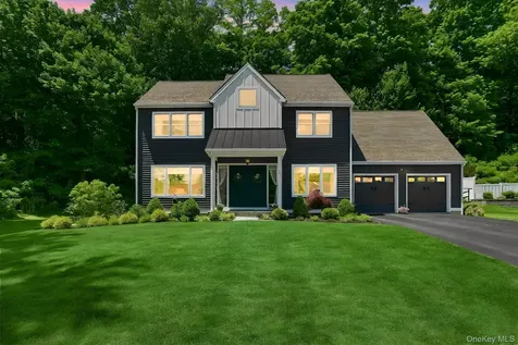 31 Ridge Road Cortlandt Manor NY 10567