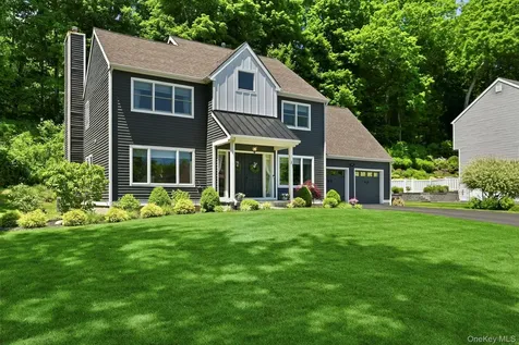 31 Ridge Road Cortlandt Manor NY 10567