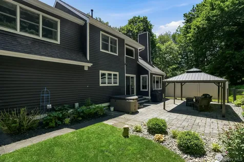 31 Ridge Road Cortlandt Manor NY 10567