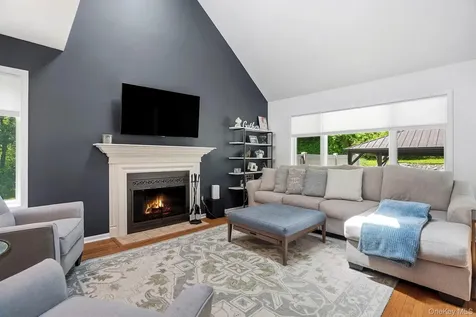 31 Ridge Road Cortlandt Manor NY 10567