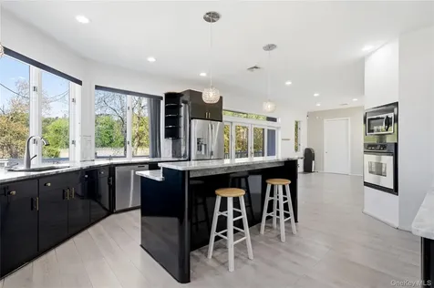 36 Roosevelt Boulevard East Patchogue NY 11772