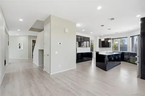 36 Roosevelt Boulevard East Patchogue NY 11772