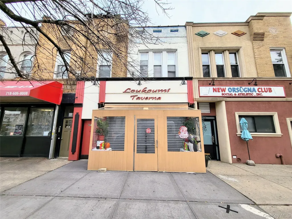 4507 Ditmars Boulevard Astoria NY 11105