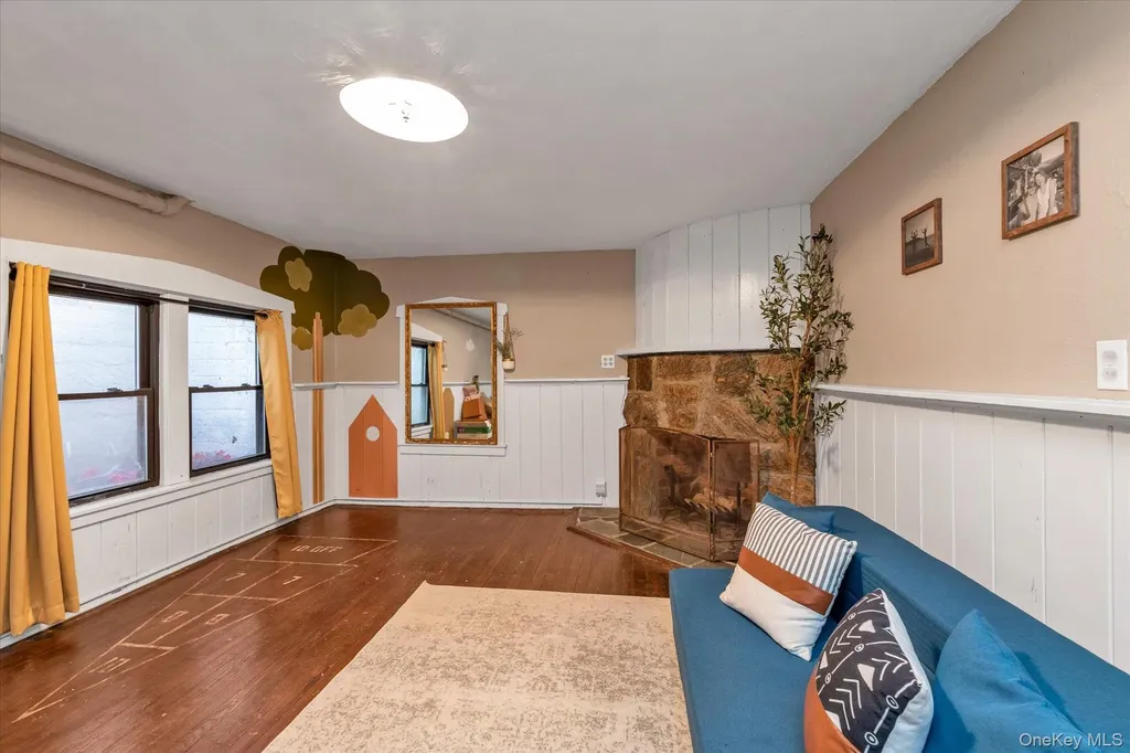 26 Latimer Court Rockville Centre NY 11570