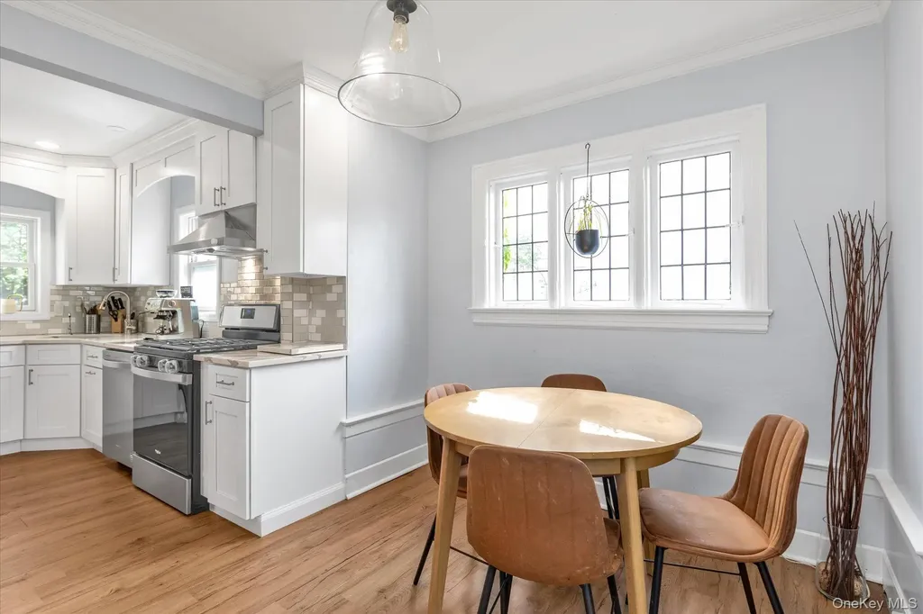 26 Latimer Court Rockville Centre NY 11570