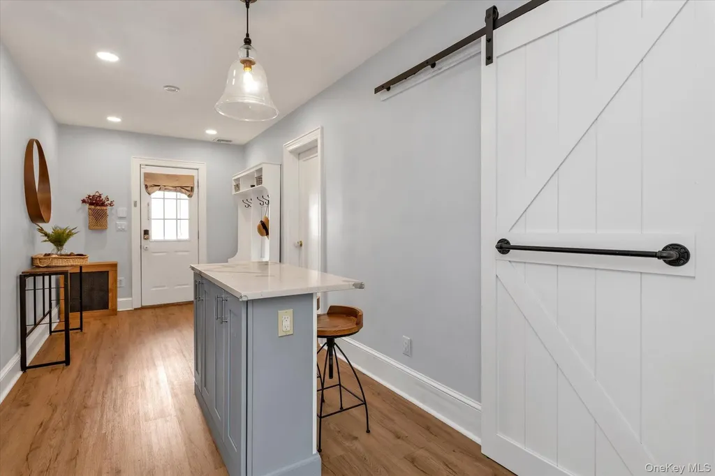 26 Latimer Court Rockville Centre NY 11570