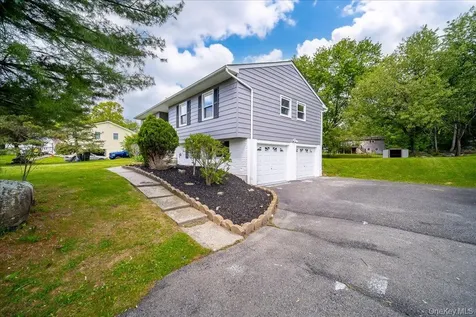 29 Beth Drive Middletown NY 10941