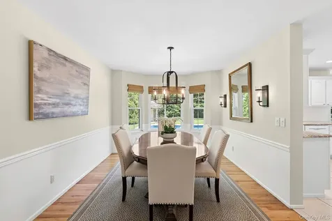 15 Rosebriar Lane East Quogue NY 11942