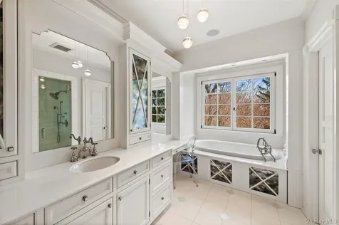 9 Terrace Circle Armonk NY 10504