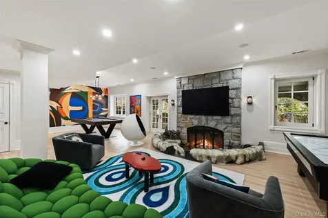 9 Terrace Circle Armonk NY 10504