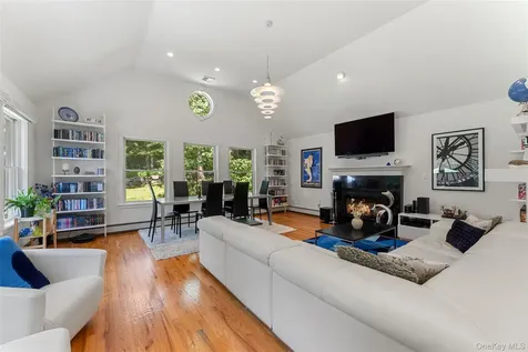 57 Riverview Road Irvington NY 10533