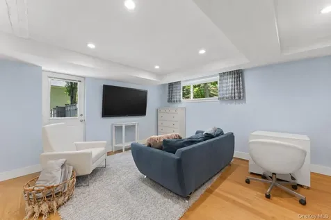 57 Riverview Road Irvington NY 10533