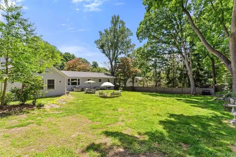 57 Riverview Road Irvington NY 10533