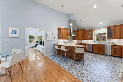 57 Riverview Road Irvington NY 10533