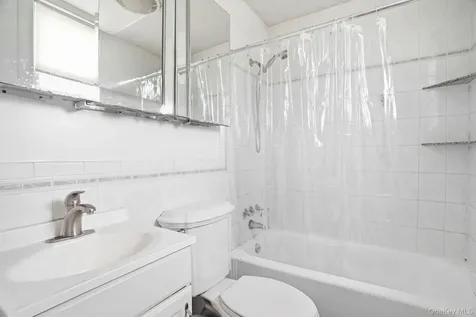 123 Fourth Avenue Pelham NY 10803