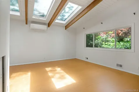 3 Shaw Lane Hartsdale NY 10530