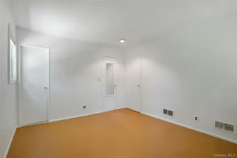 3 Shaw Lane Hartsdale NY 10530