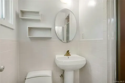 3 Shaw Lane Hartsdale NY 10530