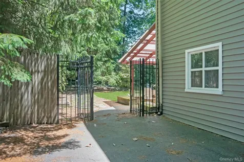 3 Shaw Lane Hartsdale NY 10530