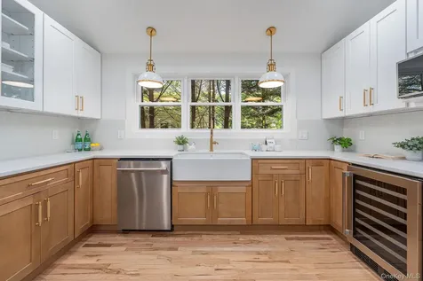2 Heather Drive Remsenburg NY 11960