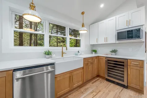 2 Heather Drive Remsenburg NY 11960