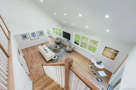 2 Heather Drive Remsenburg NY 11960