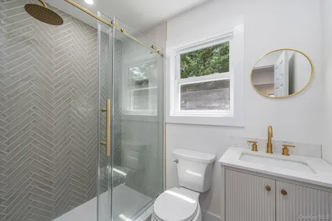 2 Heather Drive Remsenburg NY 11960