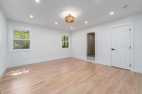 2 Heather Drive Remsenburg NY 11960
