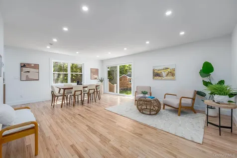 2 Heather Drive Remsenburg NY 11960