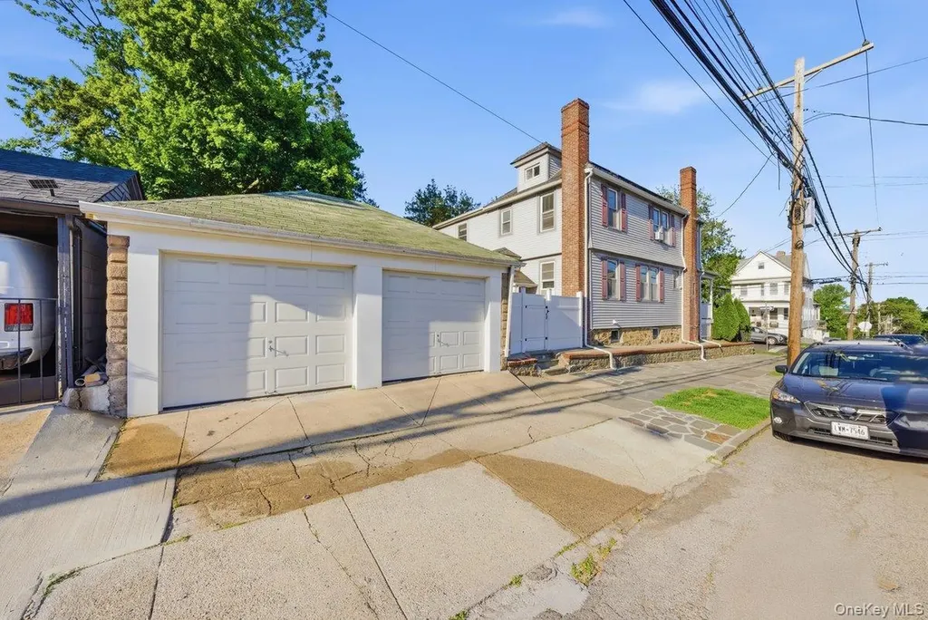 47 Glover Avenue Yonkers NY 10704