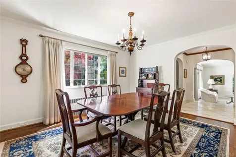 16 West Drive Larchmont NY 10538