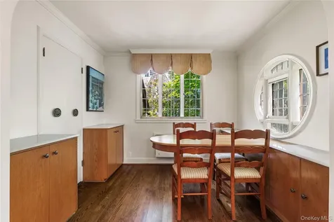 16 West Drive Larchmont NY 10538